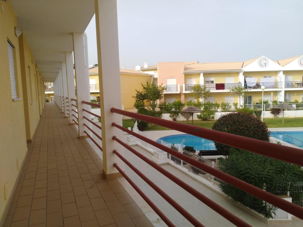 Salgados Sea View Apartment Albufeira Bagian luar foto
